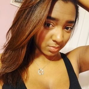 Meet your Posher, Noelle